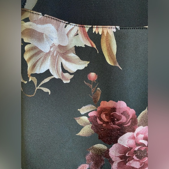 NWTO! Maurice dress! Size small! - Picture 6 of 9